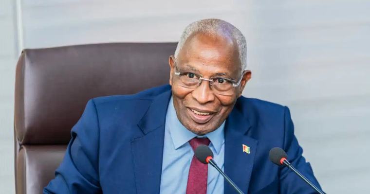 « J’envoie un signal aux jeunes » : Bah Oury annonce 50 couveuses pour encourager l’élevage de poussins