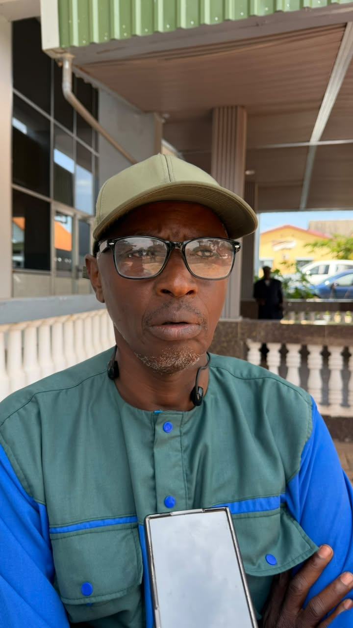 Disparition des charognards à Labé : l’alerte urgente face à un désastre écologique silencieux