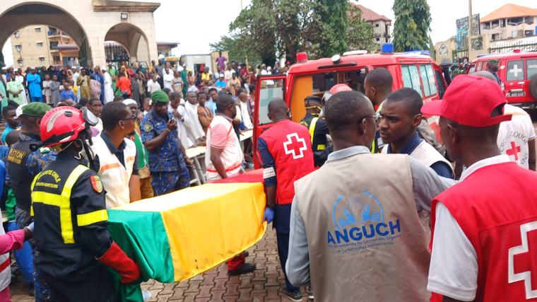 Éboulement de Dar-es-Salam : 17 Sierra-Léonais parmi les 36 victimes rejoignent leur dernière demeure