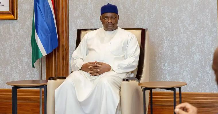Adama Barrow à Conakry : une visite au sommet pour raffermir les liens Guinée-Gambie
